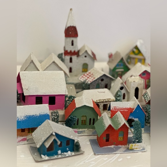 Other - 1920-1930 Vintage Christmas Village Card bord covered in mica Vintage